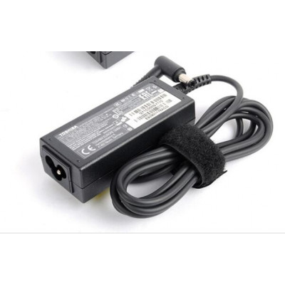 Toshiba Satellite Pro C70-B-131 charger 65W